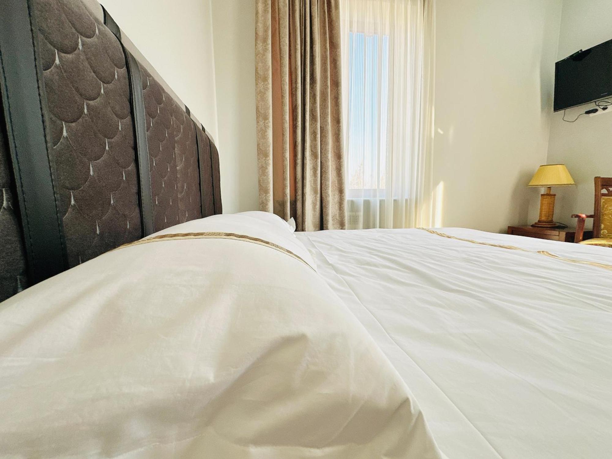 Sd Hotel Єреван Екстер'єр фото